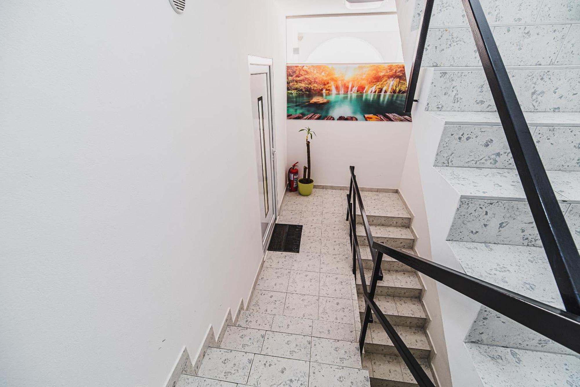 Downtown Park Apartments With Balcony Vodice Quarto foto