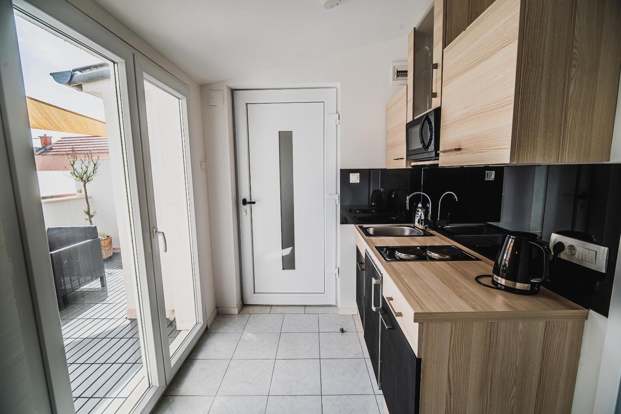 Downtown Park Apartments With Balcony Vodice Quarto foto